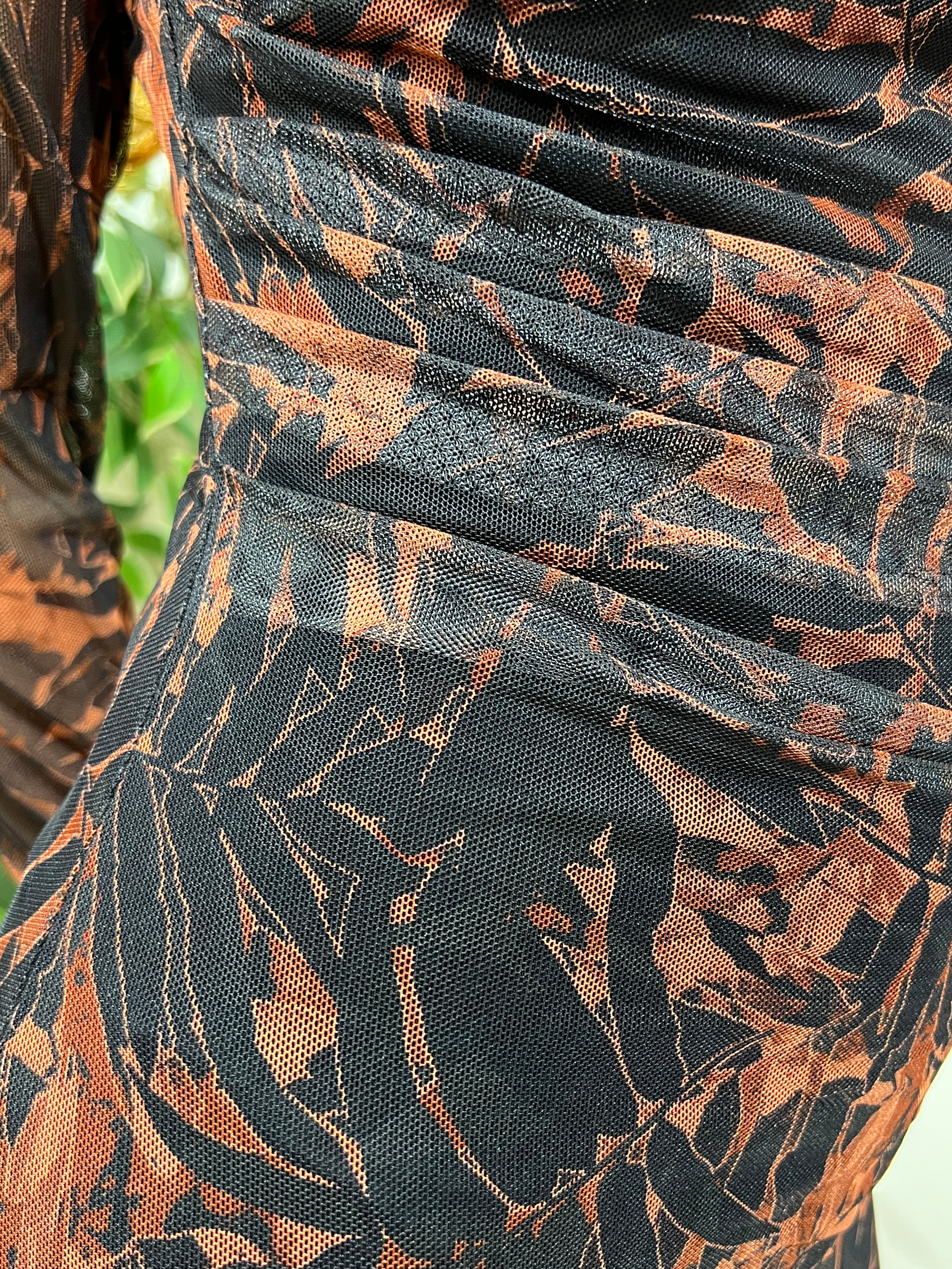 Vestido Alina negro y naranja