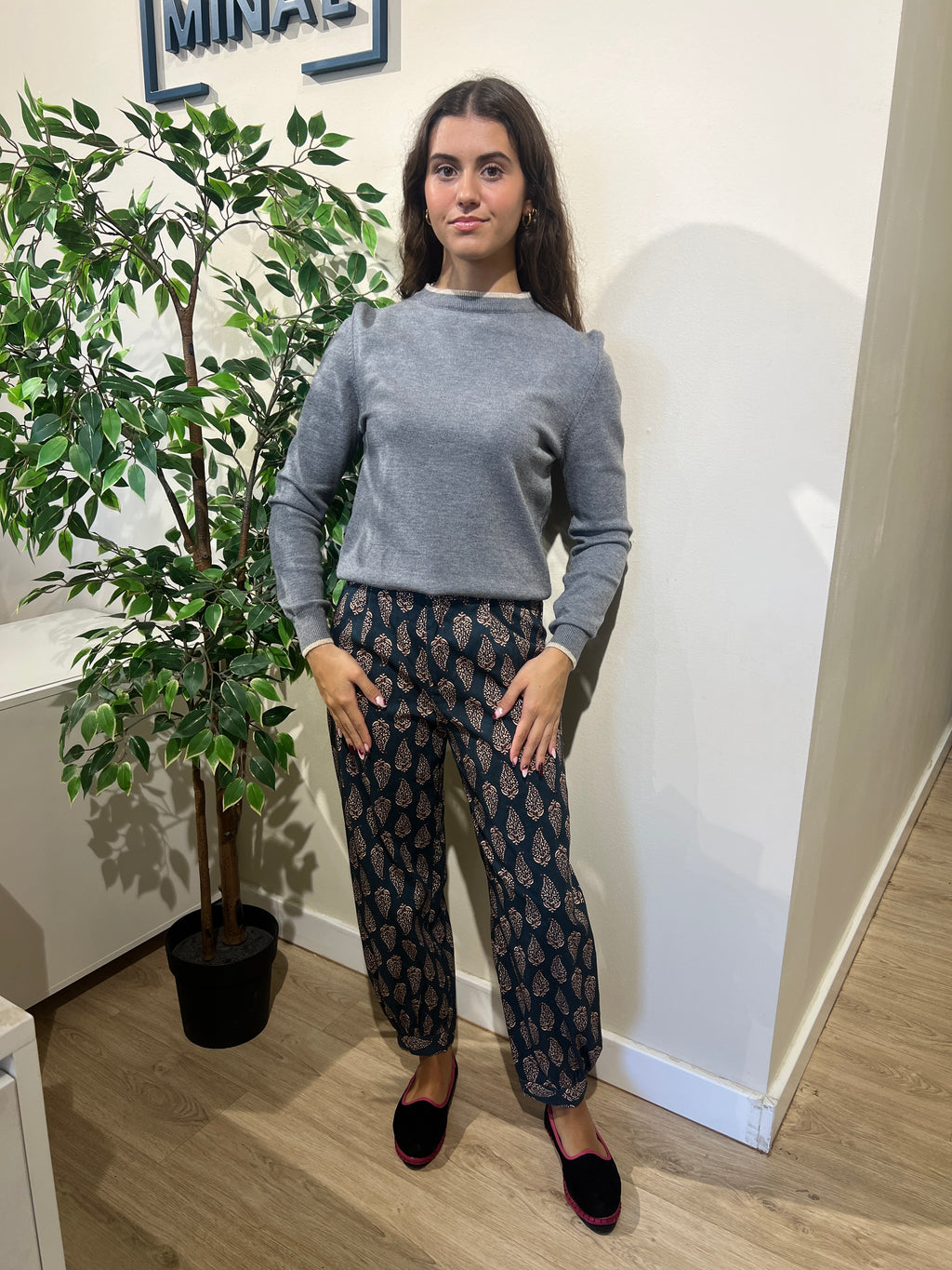 Pantalón bombacho estampado azul