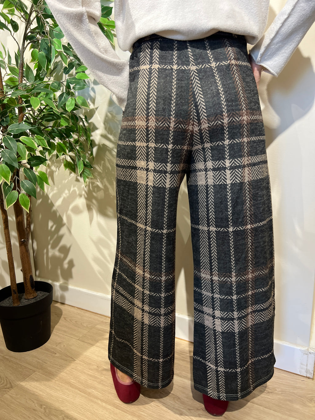 Pantalón Maribel modelo 4
