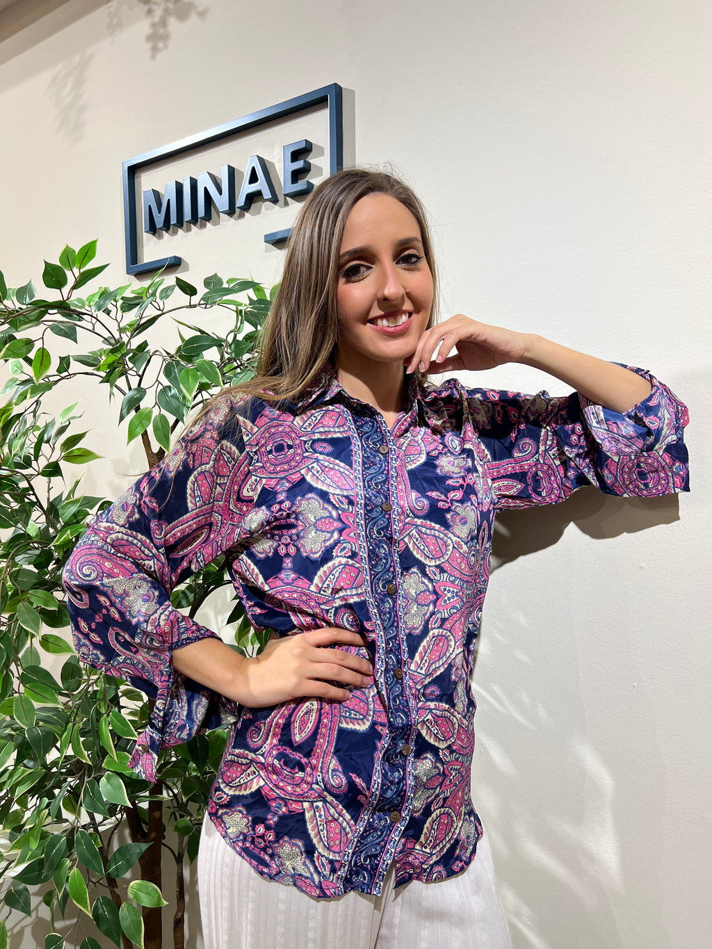 Camisa seda modelo 5