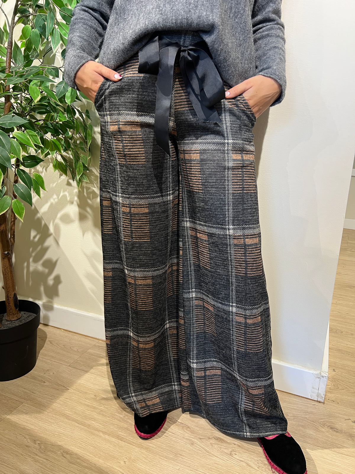 Pantalón Maribel modelo 5