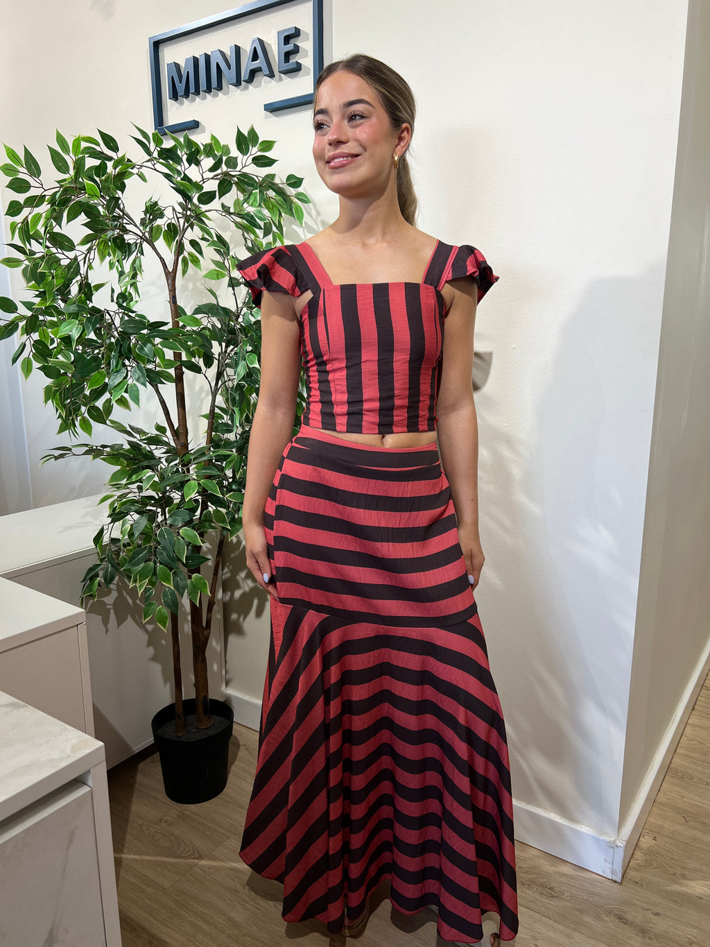 Conjunto rayas marrones y rosas