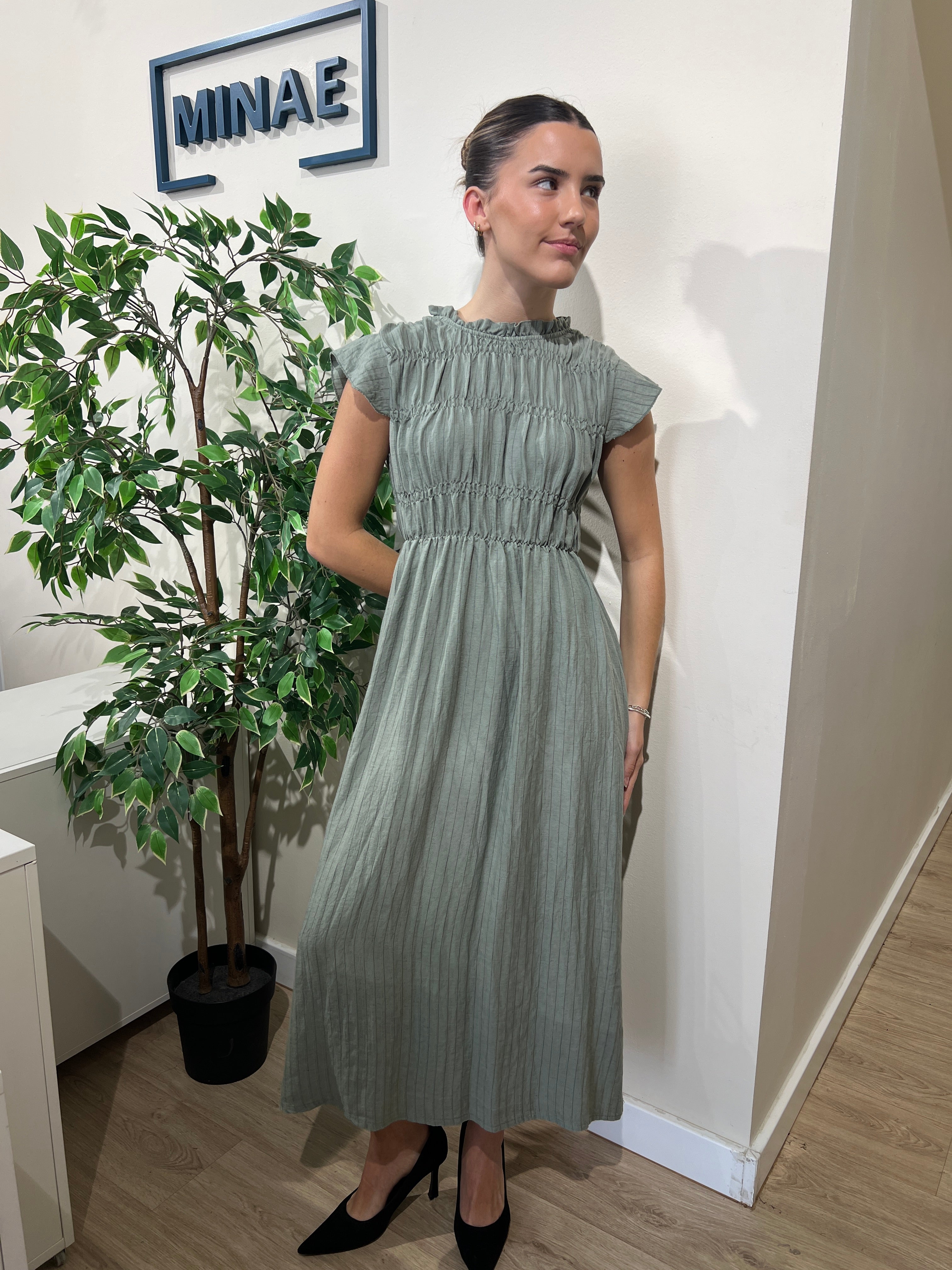 Vestido Carlota caqui