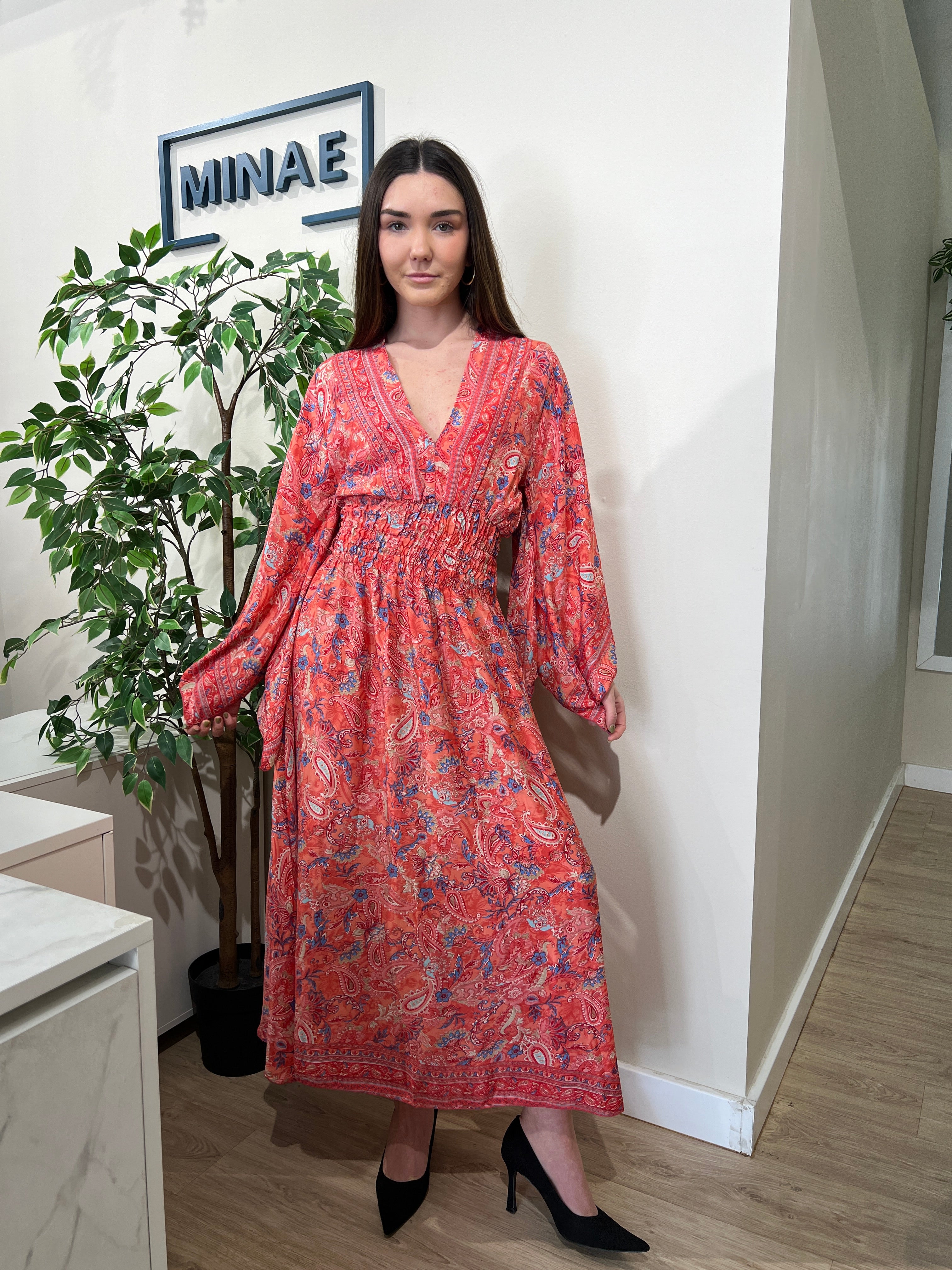 Vestido Litta coral