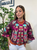 Chaqueta bordada morada modelo 1