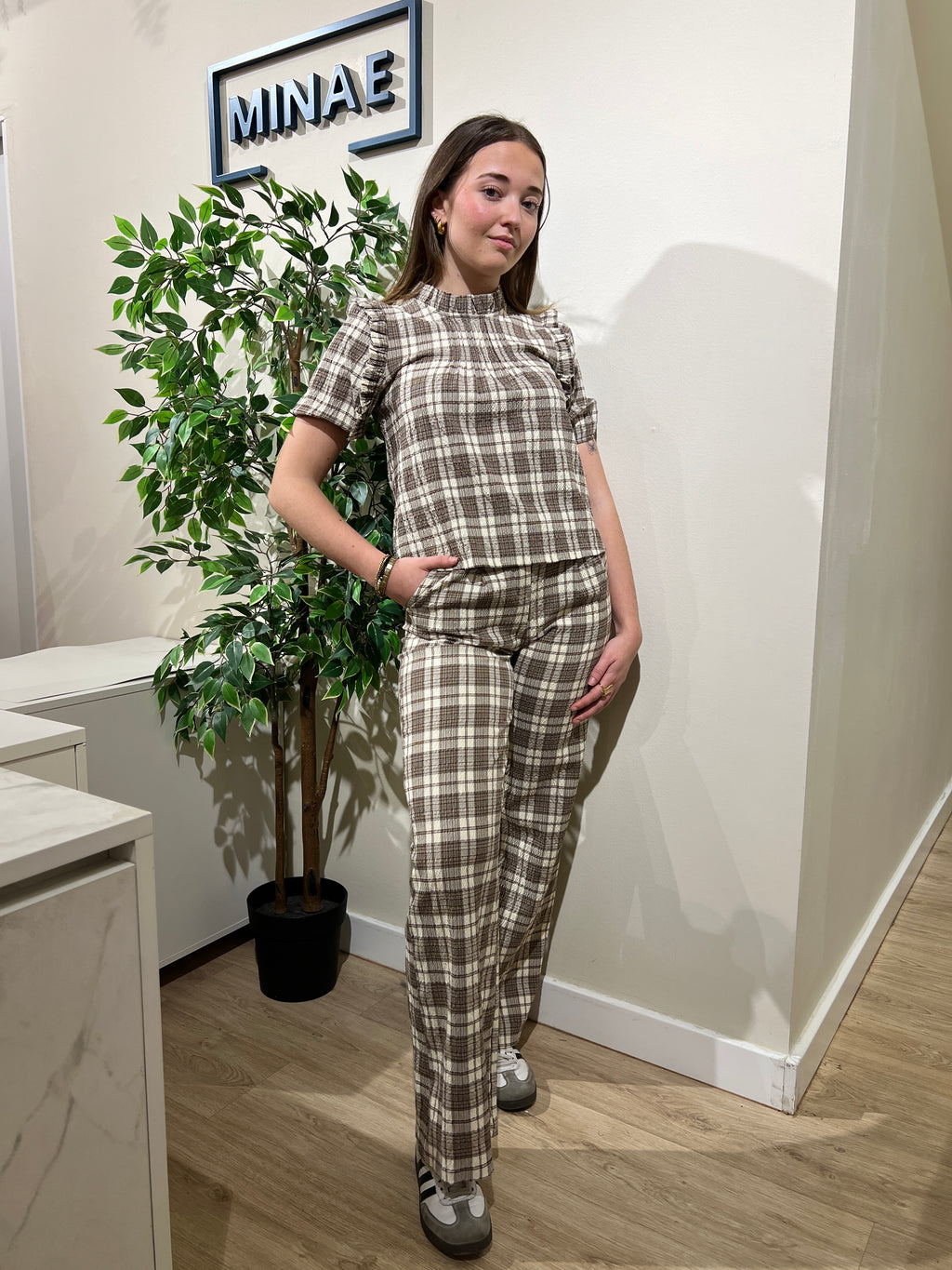 Conjunto Mariola marrón