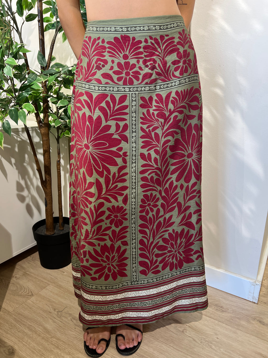 Conjunto Valeria verde y granate