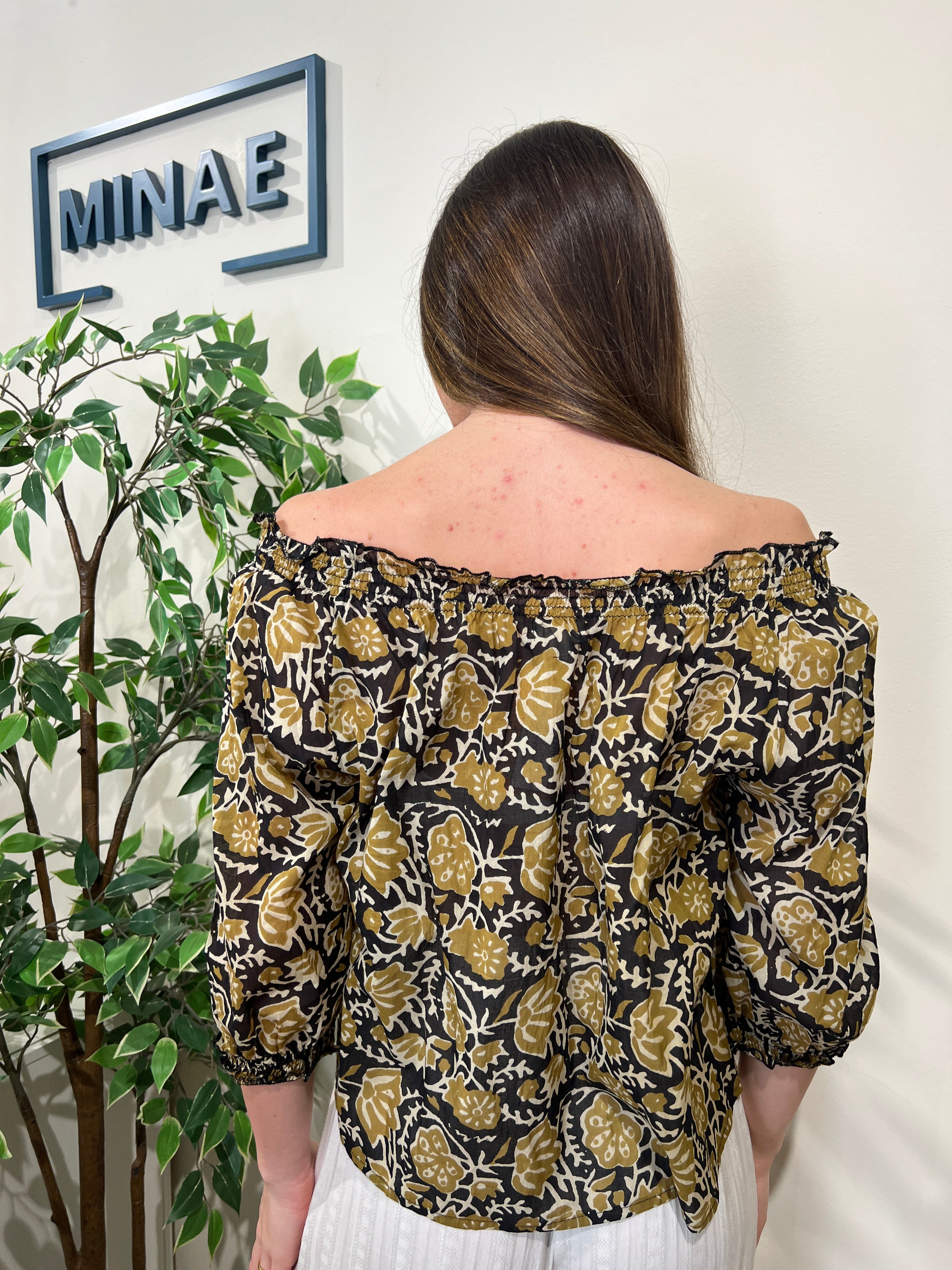 Blusa Priya negra
