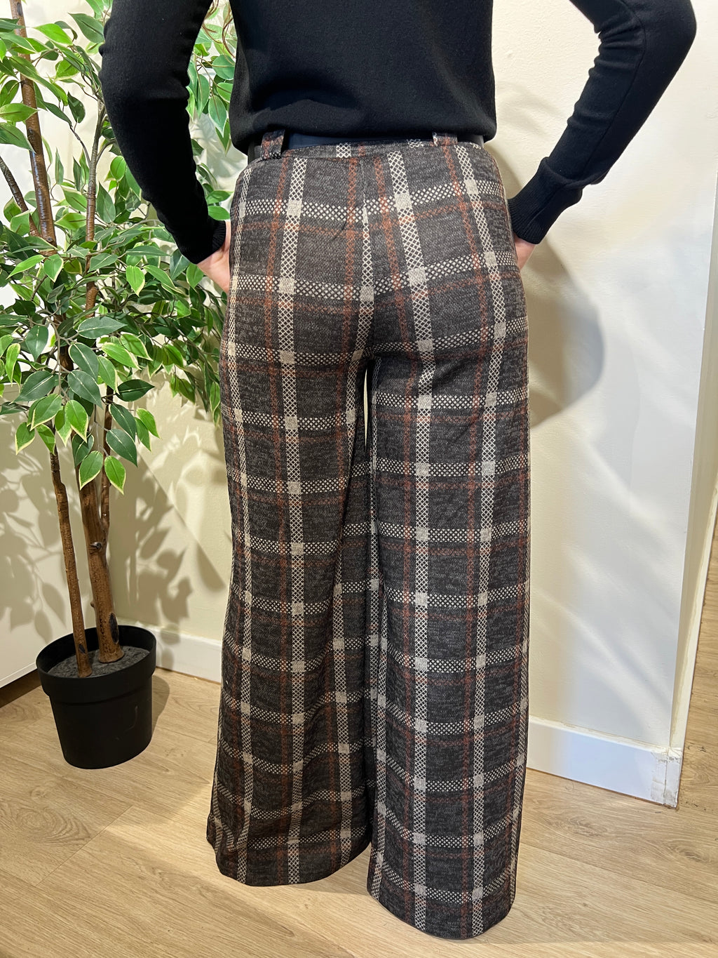 Pantalón Maribel modelo 7