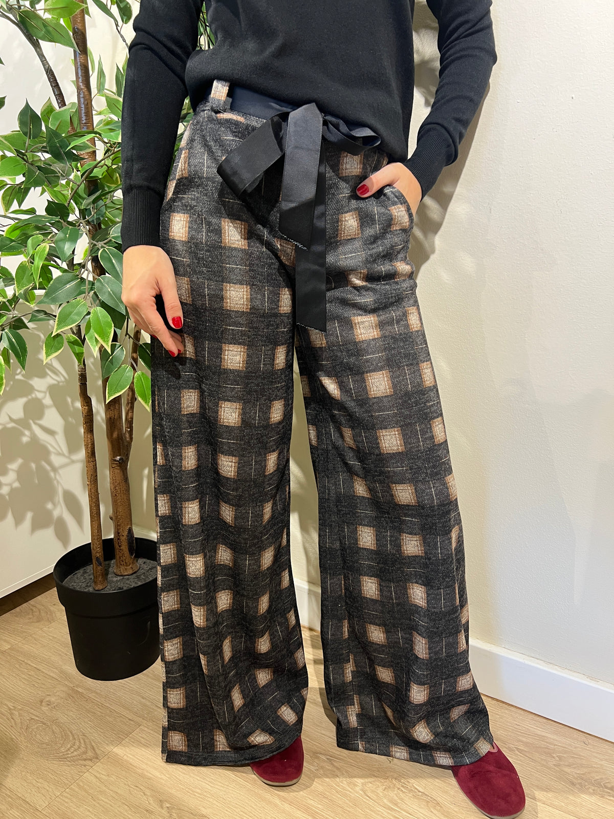 Pantalón Maribel modelo 1