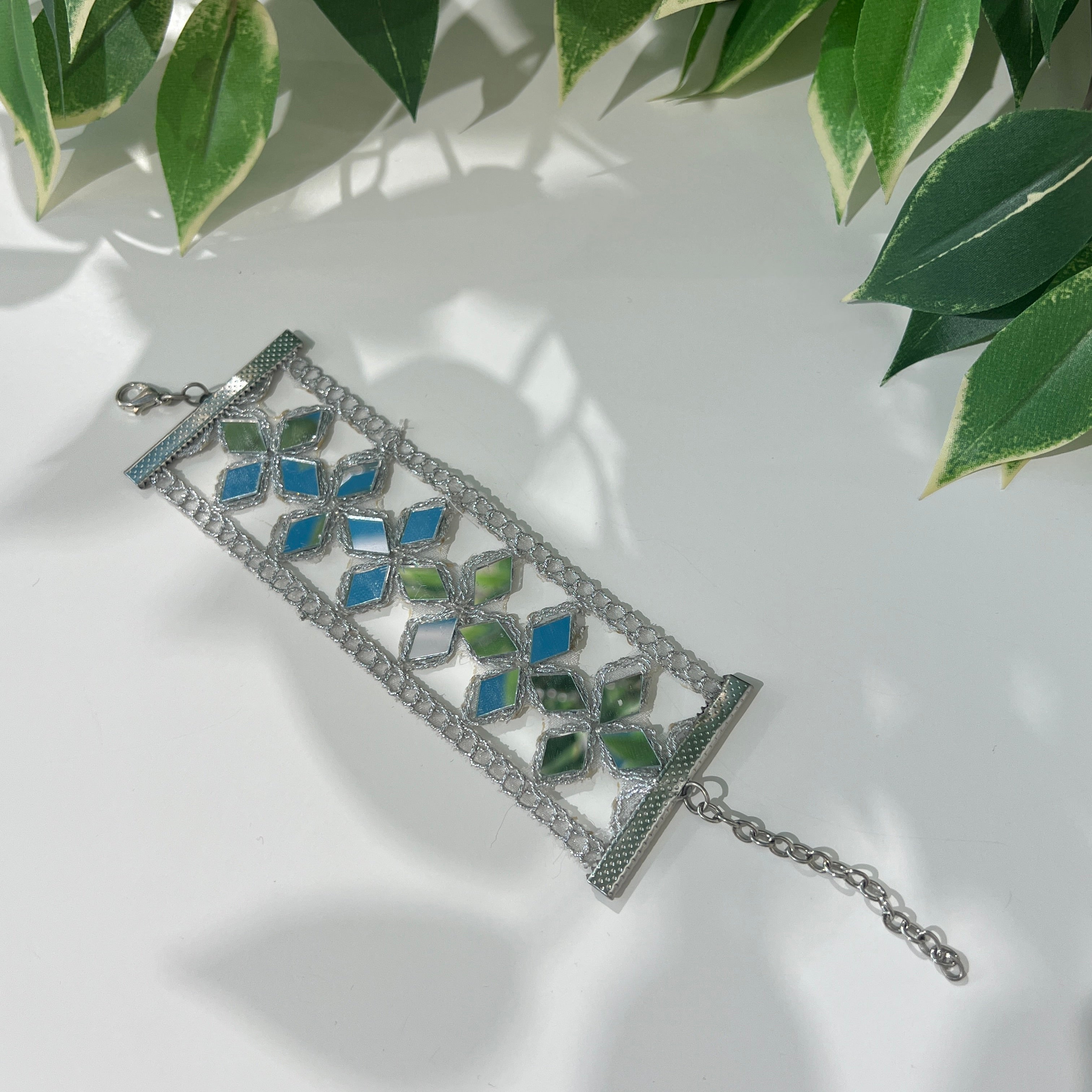 Pulsera cristales plateada