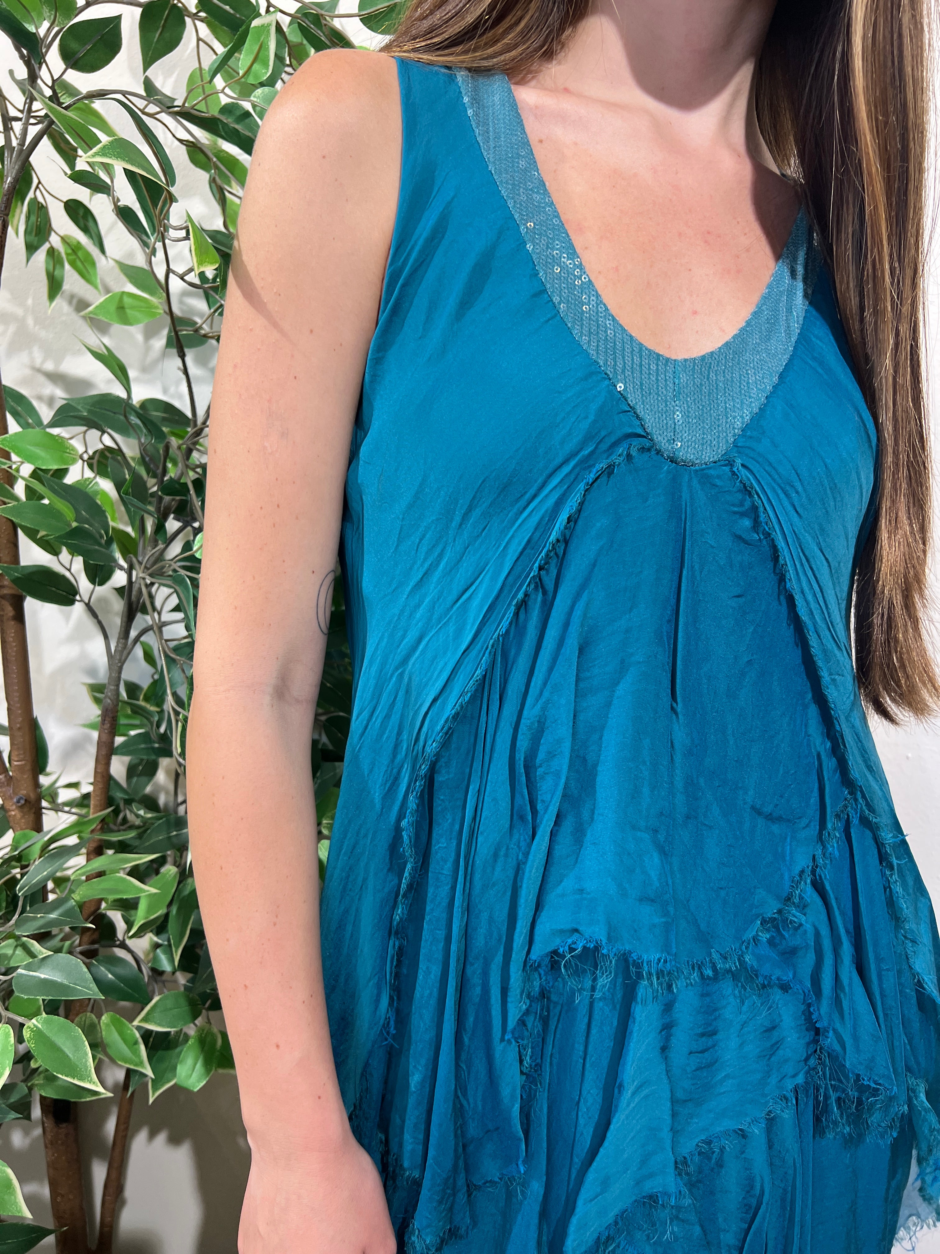 Vestido de seda teal