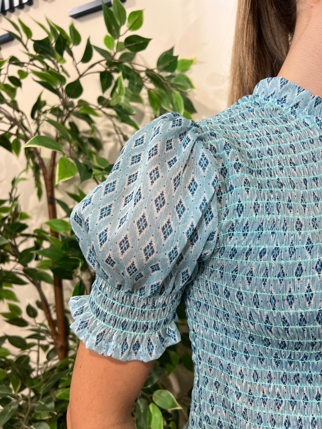 Camiseta Meris celeste