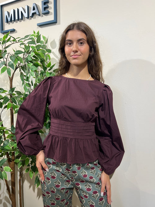 Blusa berenjena
