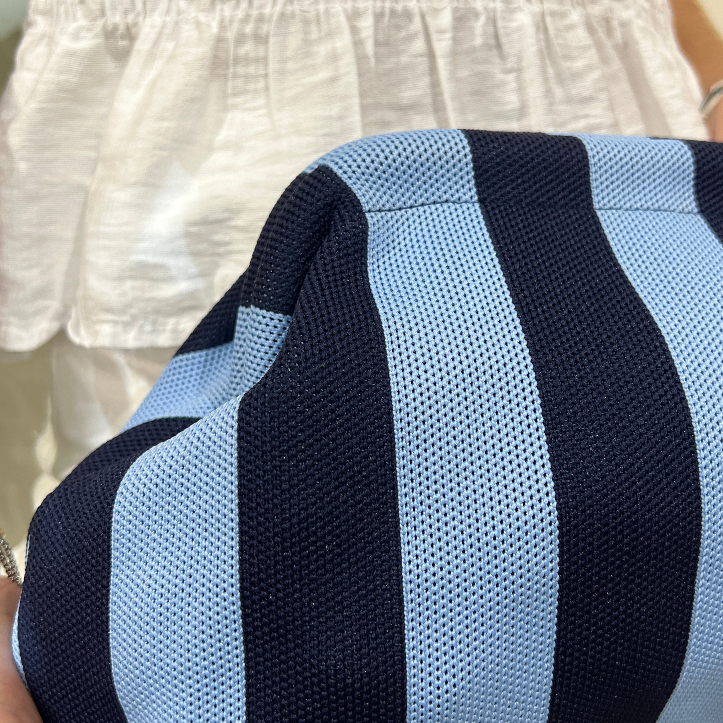 Bolso rayas azules