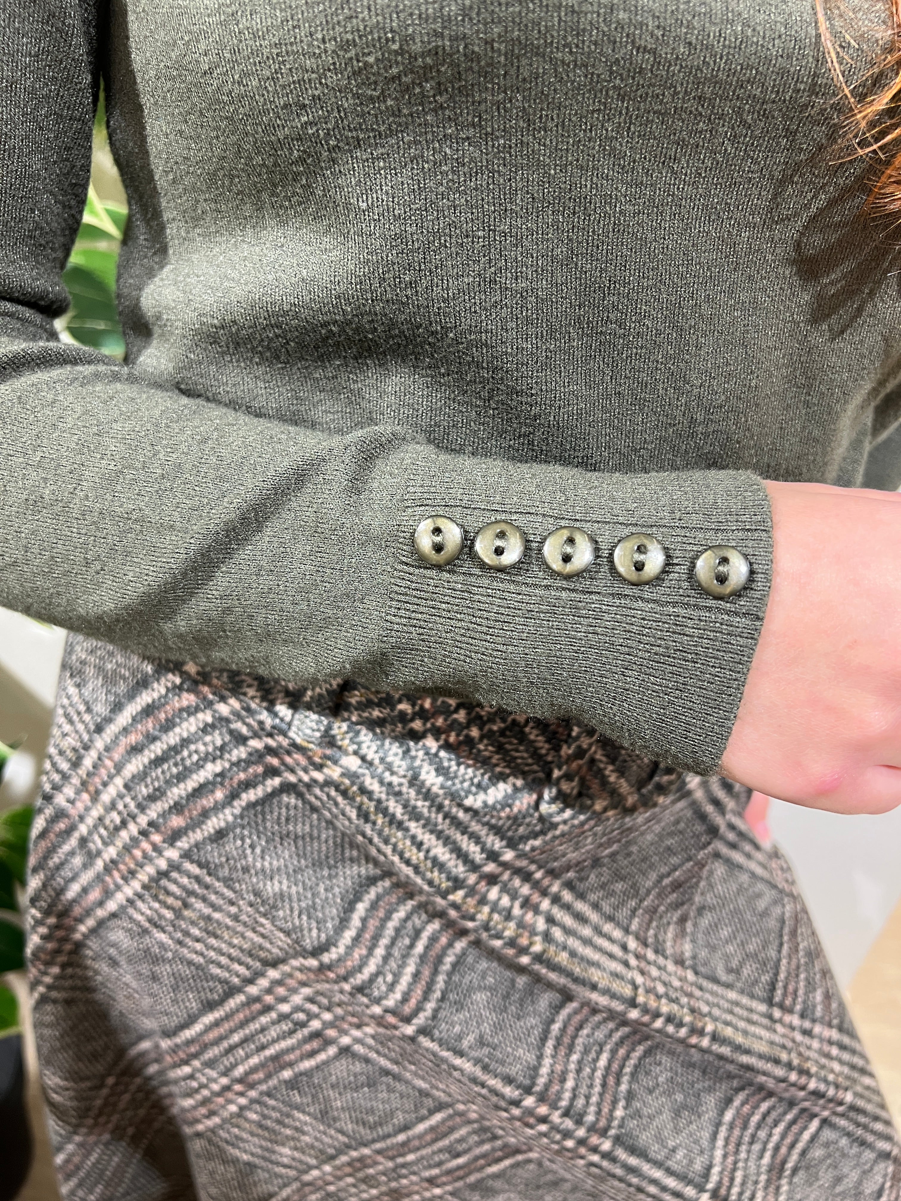 Jersey cuello vuelto caqui