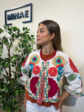 Chaqueta bordada beige modelo 1