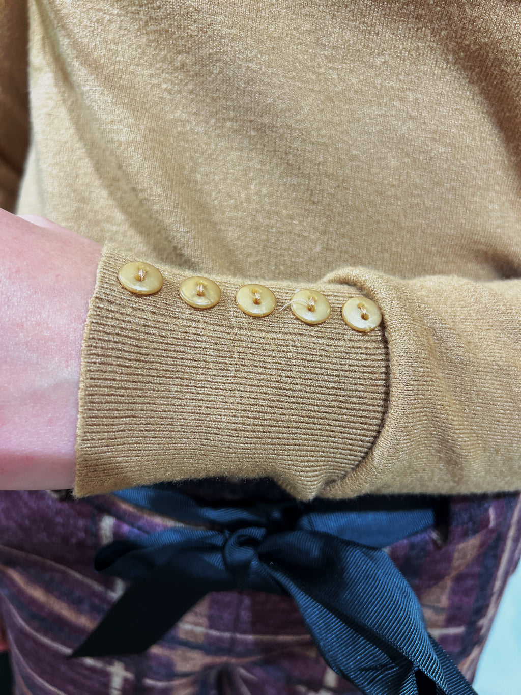 Jersey cuello vuelto caramelo