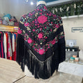 Mantón Candela negro con buganvilla