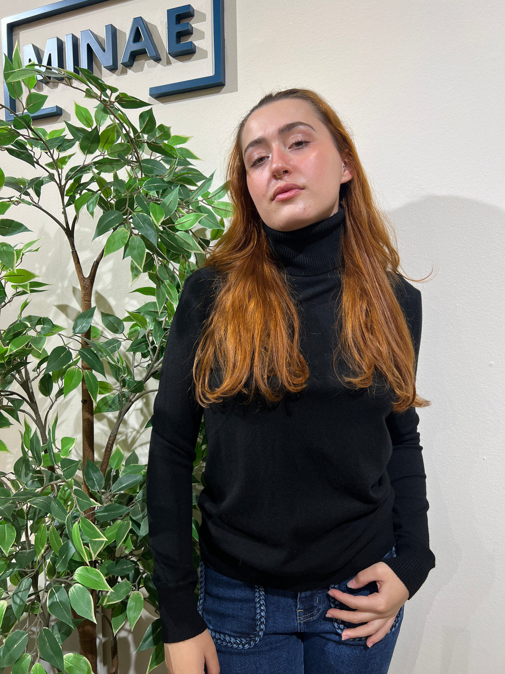 Jersey cuello vuelto negro