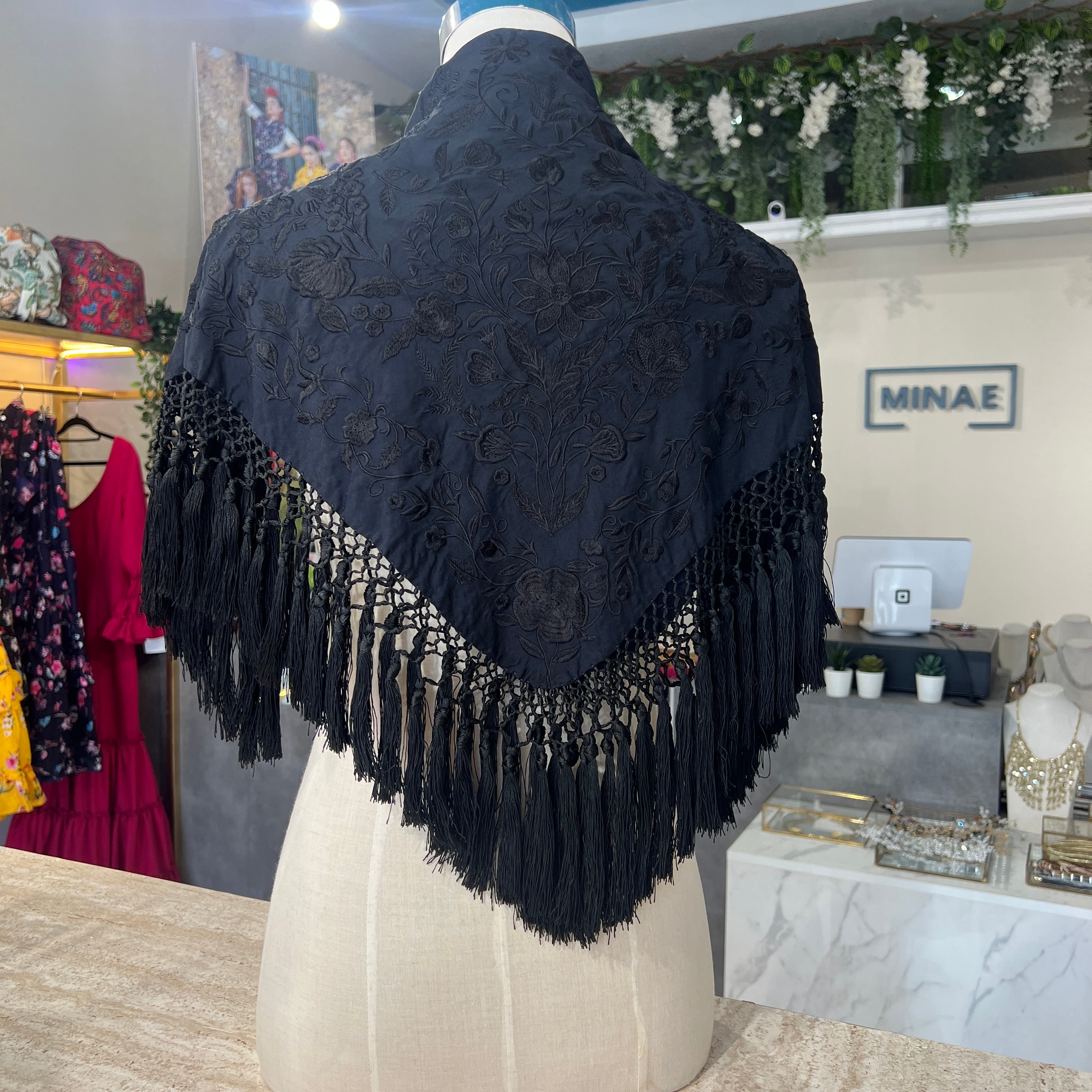 Mantón espejo negro