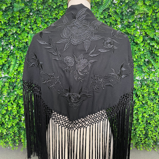 Mantón Milonga negro al tono