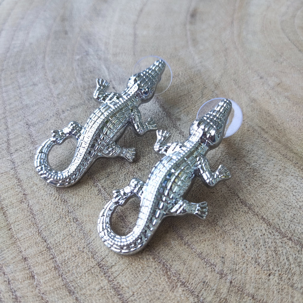 Cocodrilos plateados