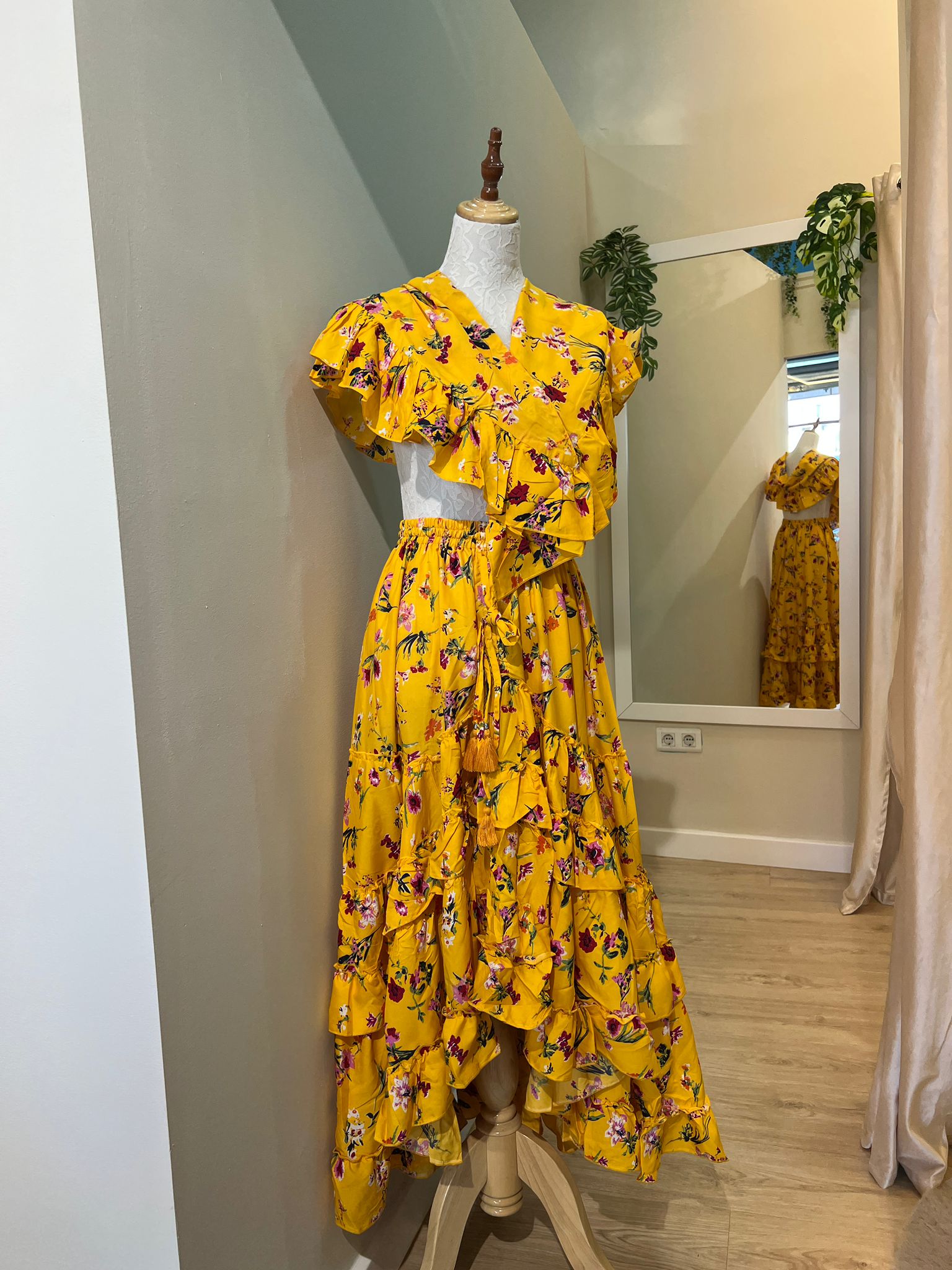 Conjunto Rocío amarillo