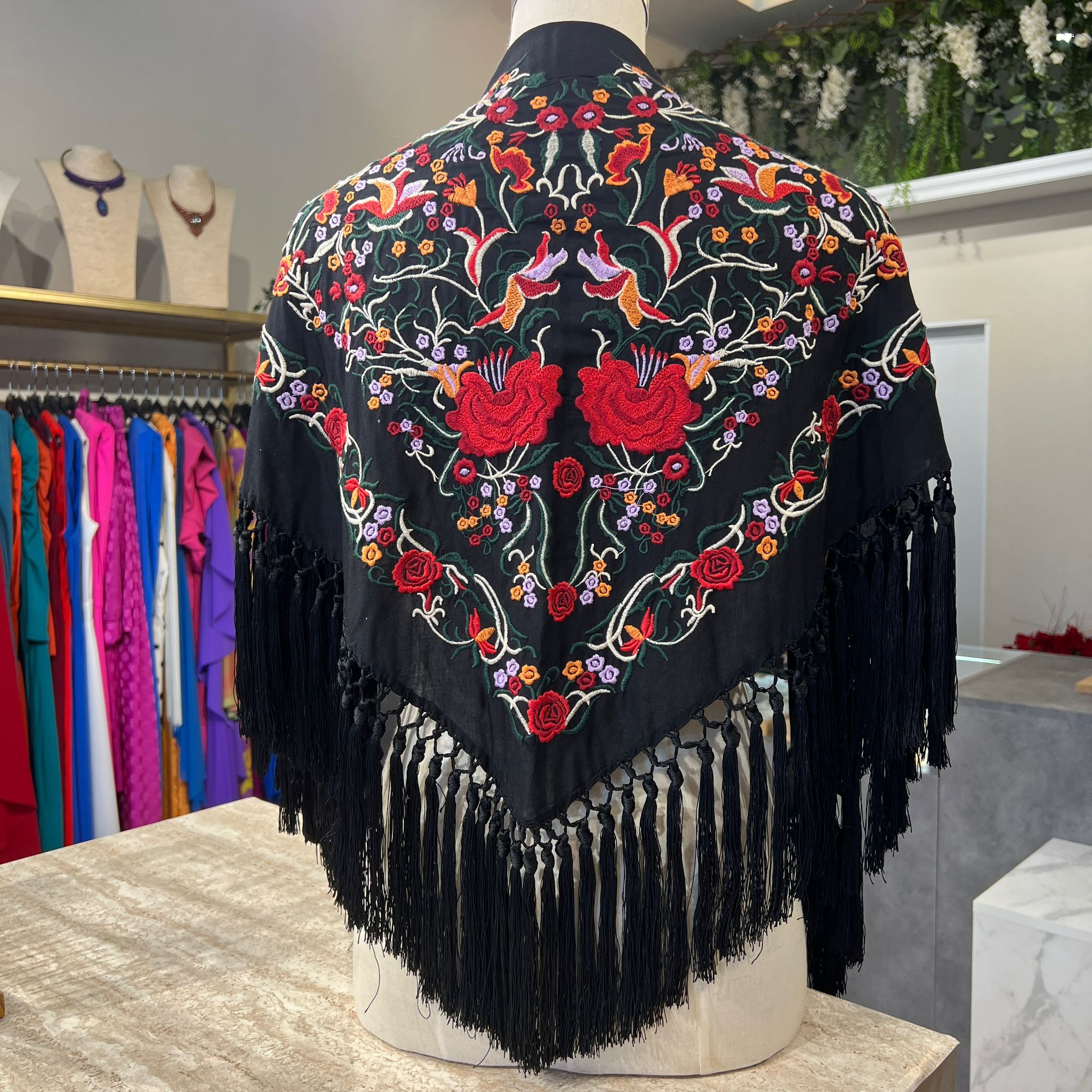 Mantón Romera negro