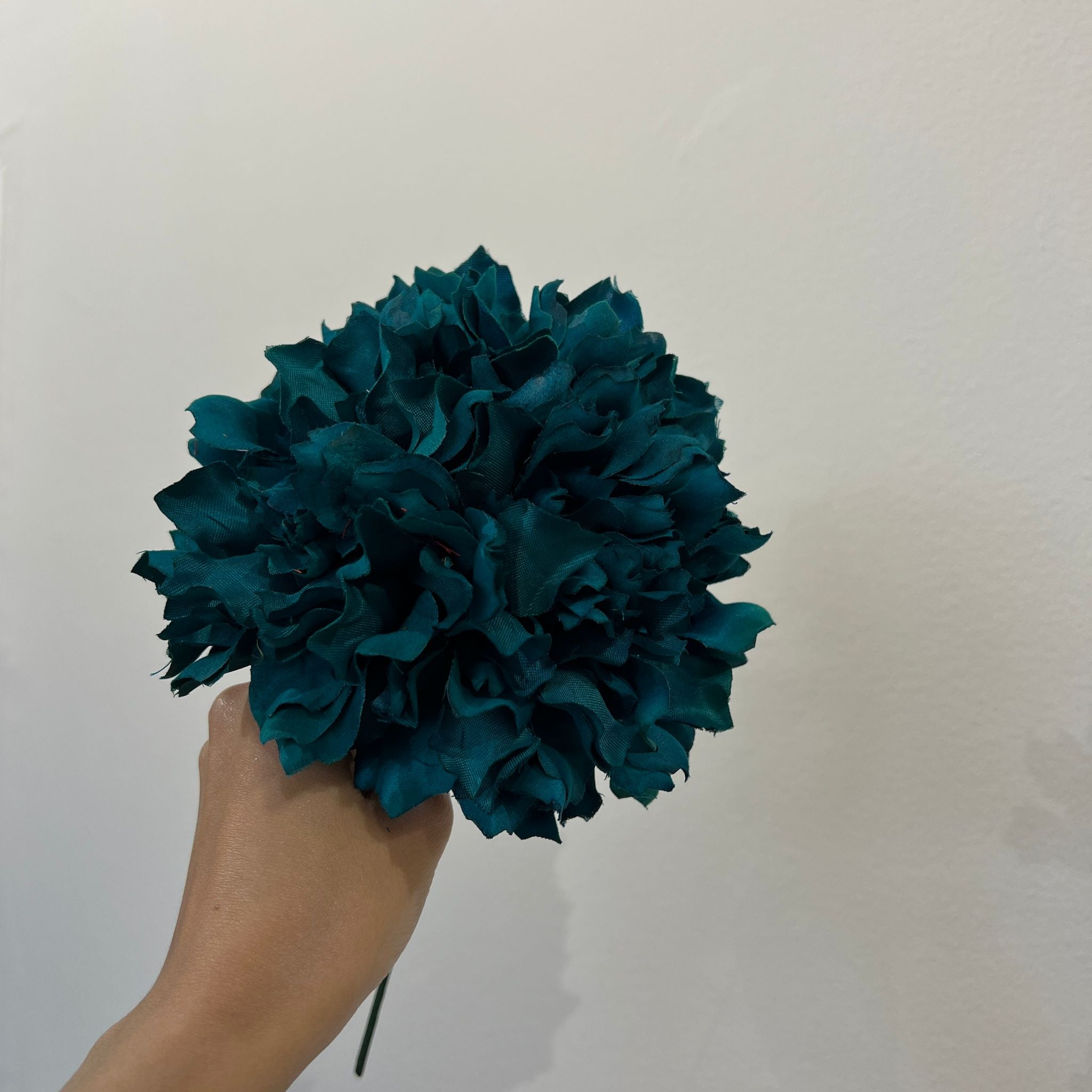 Dalia teal
