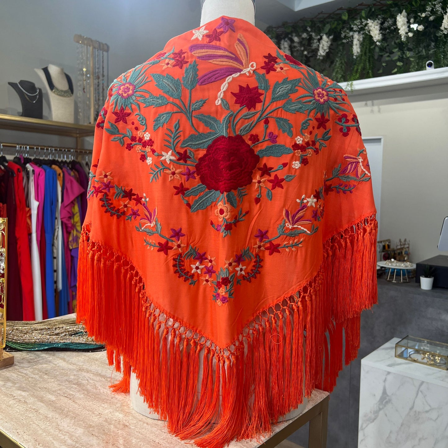 Mantón Zambra coral