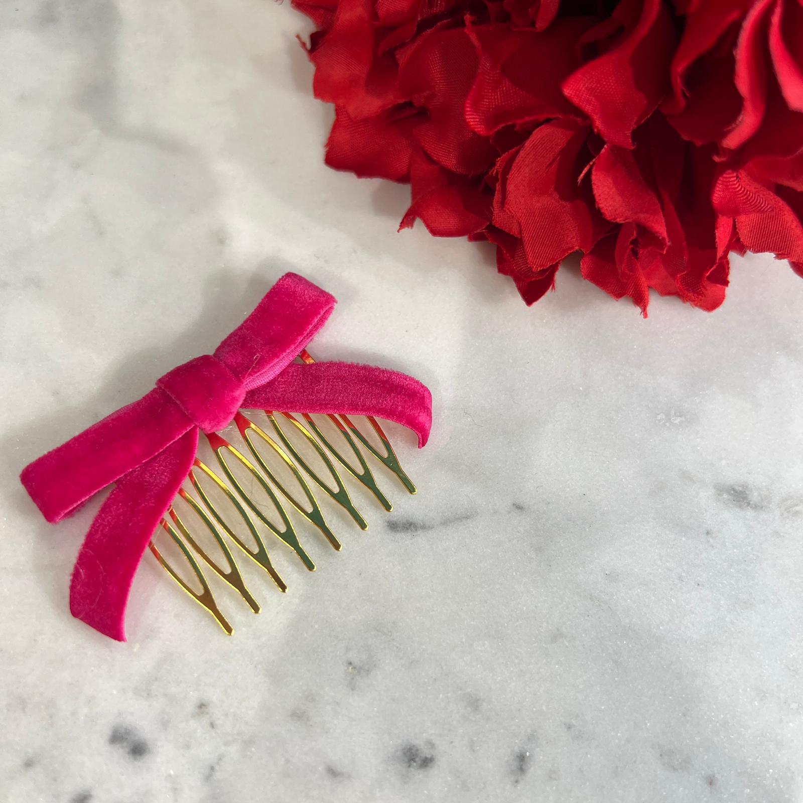 Peinecillo lazo fucsia