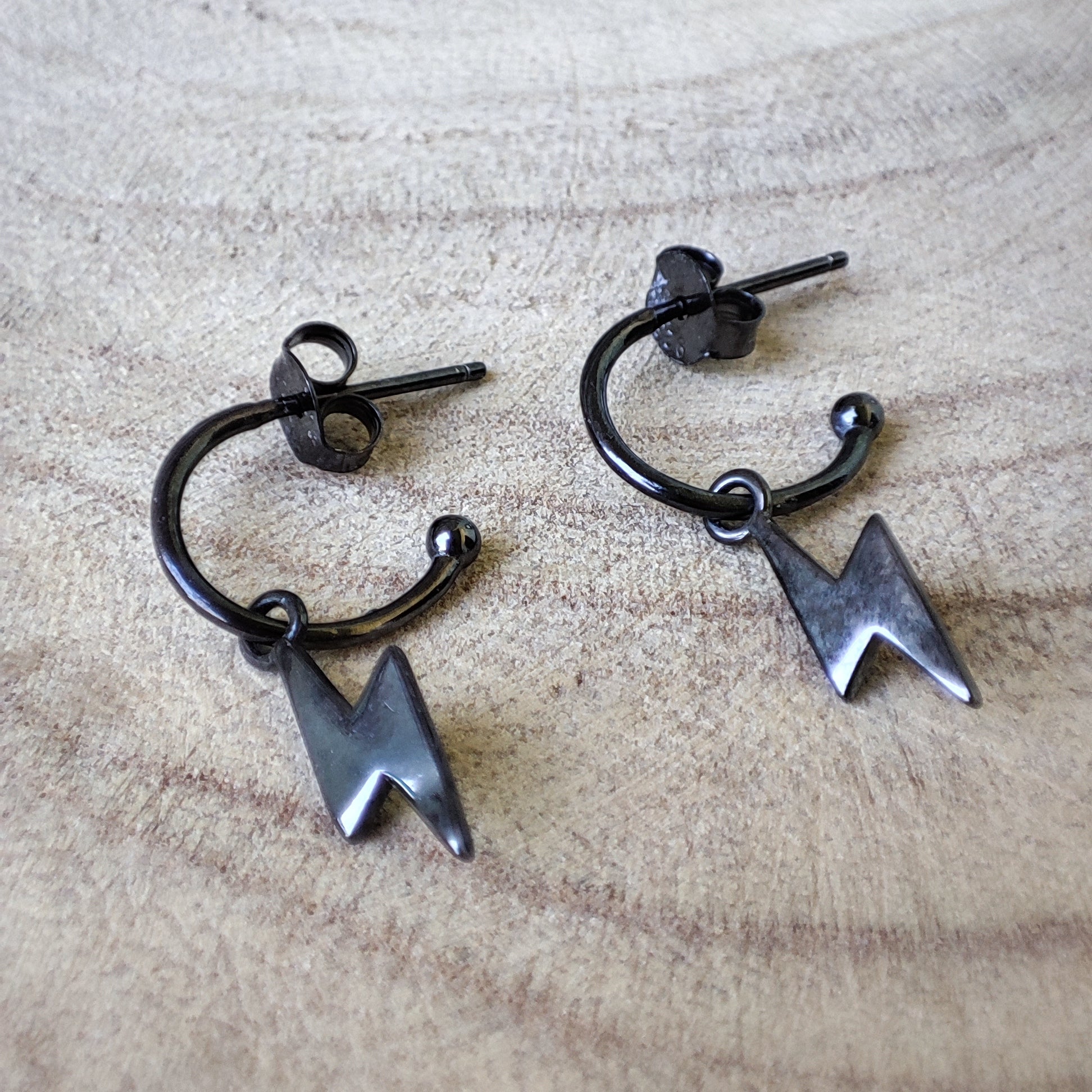 Trueno oscuro - 23joyas